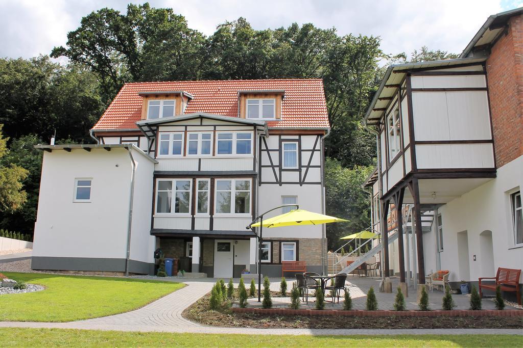 Le Petit Palais - Apartments Bad Suderode Bagian luar foto